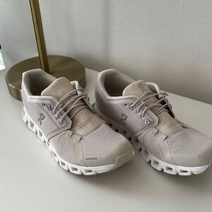 On Running Beige Sneakers